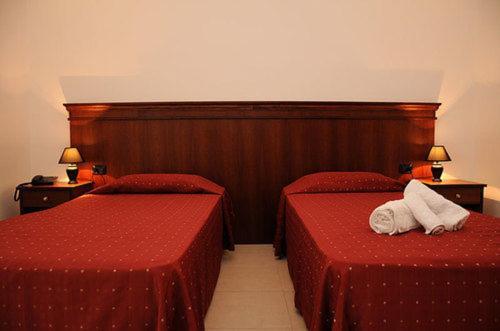 Agri Hotel Conte Salentino Sant Isidoro  Eksteriør billede